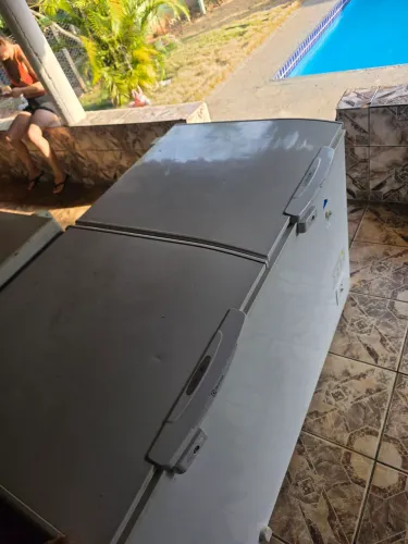 Freezer horizontal