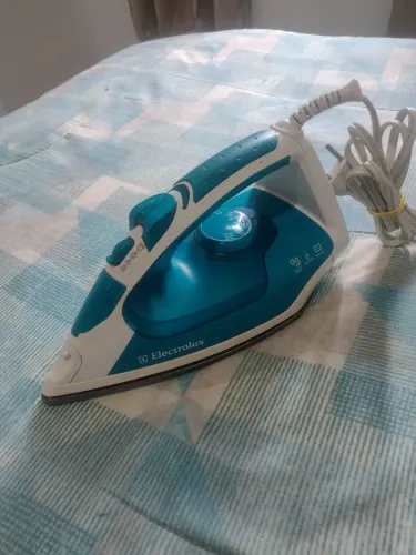 Ferro de Passar Electrolux 