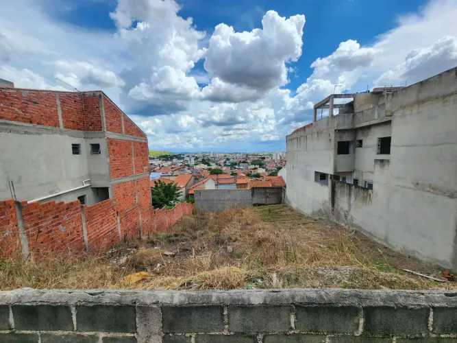 Terreno Jardim Prestes de Barros 