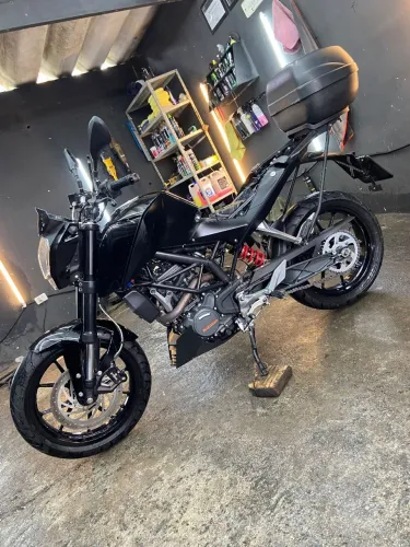 DUKE 200 KTM