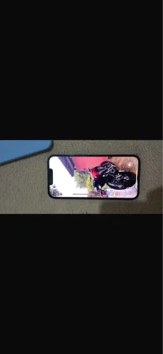 iPhone 13 , impecável  sem marcas de uso ou riscos