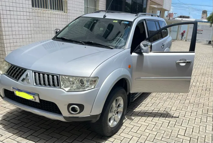 Mitsubishi Pajero Dakar 3.2 4X4 T.i. Dies. 5P Aut. 2012