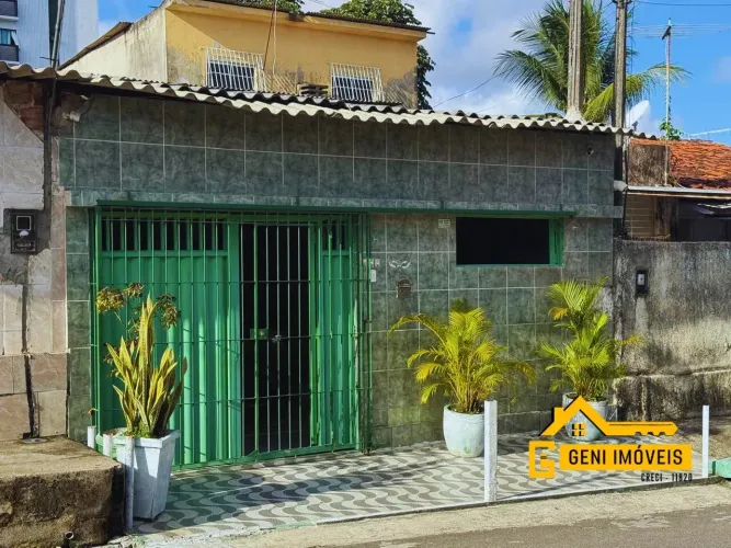 CASA À VENDA NO BARRO - RECIFE/PE ÓTIMA LOCALIZAÇÃO!