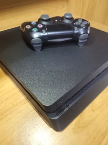 Ps4 slim