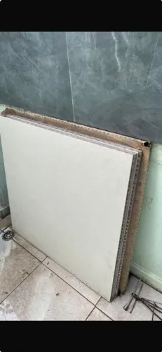 Porcelanato Porto Belo 90x90 tenho 7 MT 9 peças