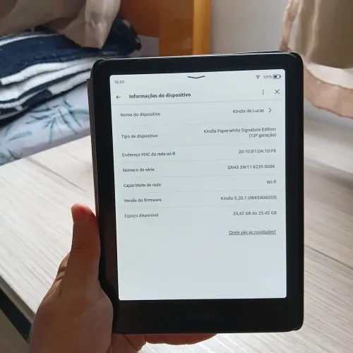 Kindle Paperwhite Signature Edition