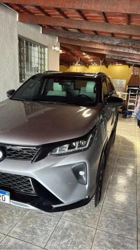 Toyota Hilux SW4 Diamond 2.8 TB 4X4 Die. Aut. 2022