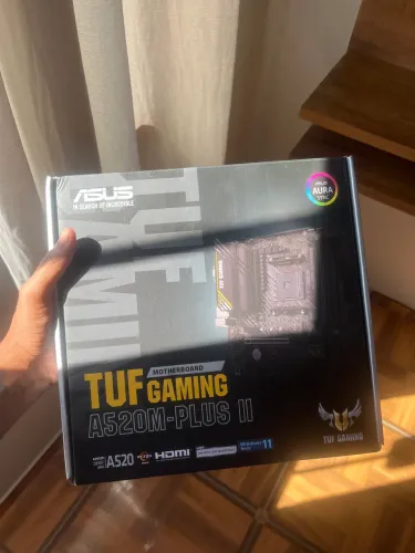 Placa-mãe Asus Tuf Nova