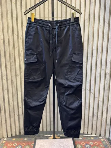 CALCA DOLCE & GABBANA PRETA - TAM - 50