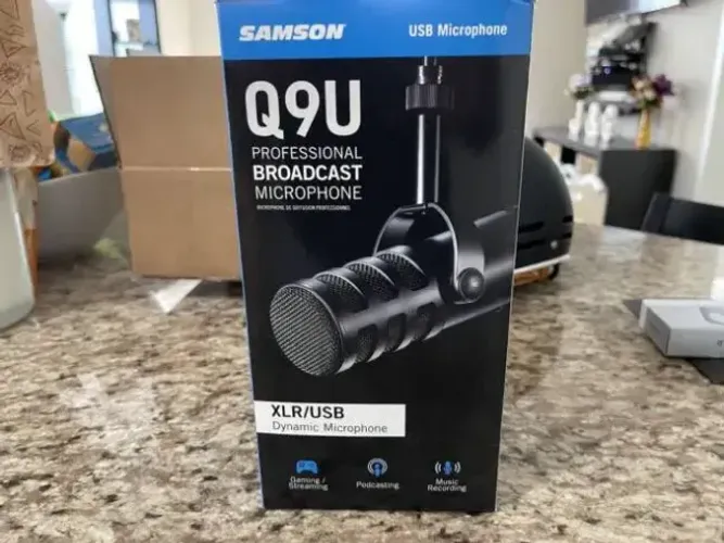 Samson Q9u - Microfone dinâmico profissional e streaming