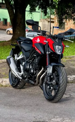 Moto muito nova 