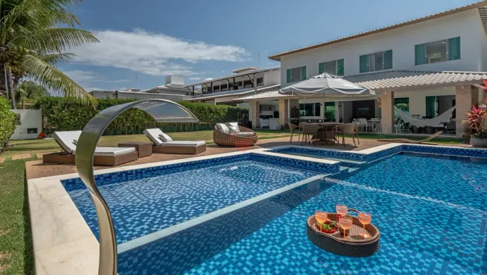Casa moderna de praia para aluguel temporada em Guarajuba