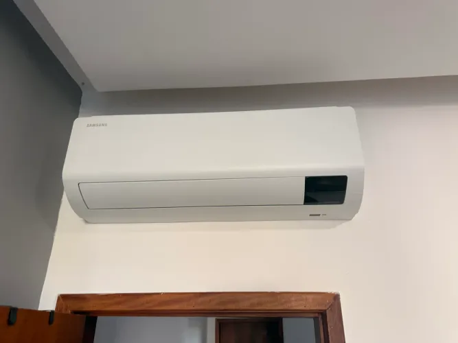 Ar condicionado Quente e Frio 12.000btus