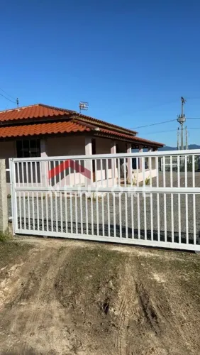 Casa em Rua São Benedito - Araçatuba - Imbituba/SC