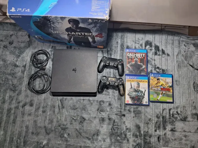 PS4 SLIM POR 1.500 + 3 JOGOS