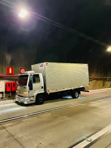 FORD CARGO 815S