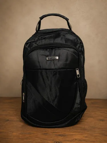 Mochila resistente e espaçosa