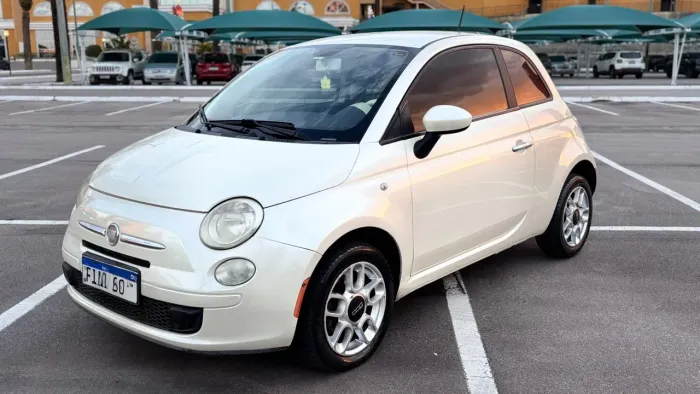 Fiat 500 Cult 1.4 Flex 8V EVO Mec. 2012