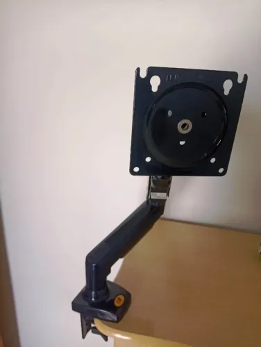SUPORTE ARTICULADO DE MONITOR DE 17" A 30"