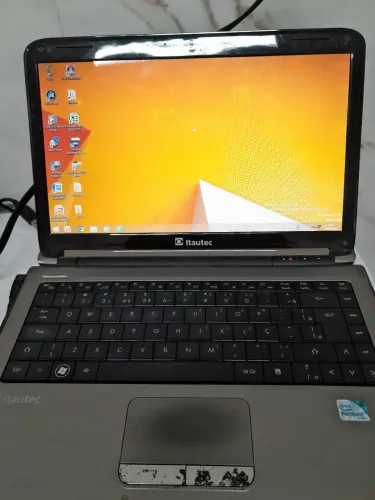 Notebook Itautec * Lula