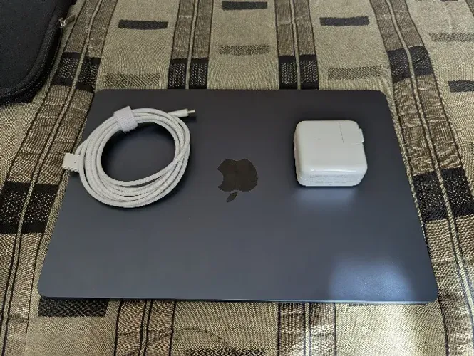 Macbook Air M4 16GB 256GB