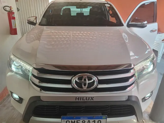 Toyota Hilux CD SRX 4X4 2.8 TDI 16V Diesel Aut. 2018