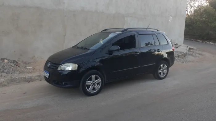 Volkswagen Spacefox 1.6/ 1.6 Trend Total Flex 8V 5P 2010