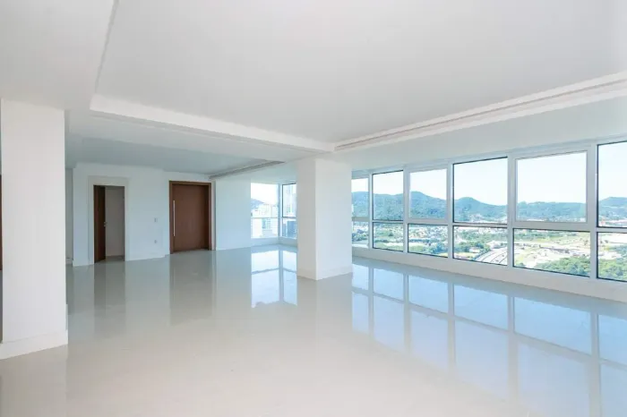 Apartamento à venda em Balneário Camboriú - Marina Beach Towers