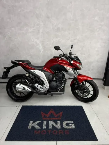 FAZER 250