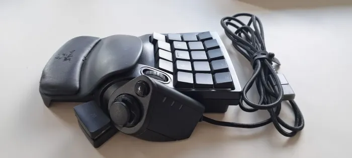 Teclado Gamer Razer Tartarus V2