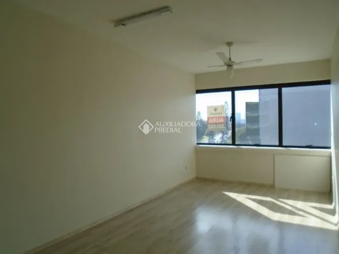 Sala/Conjunto no bairro Menino Deus