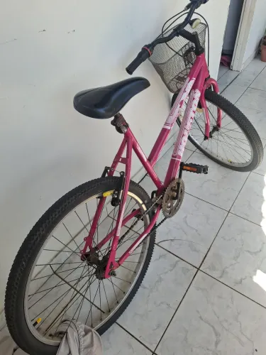 Vendo bicicleta feminina revisada