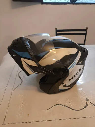 Capacete masculino tamanho 60