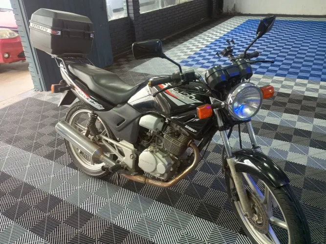 Honda CBX 200 ano 2002