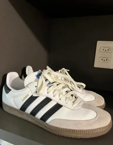 Tênis adidas samba
