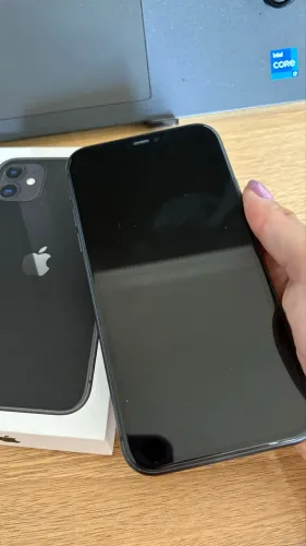 iPhone 11 