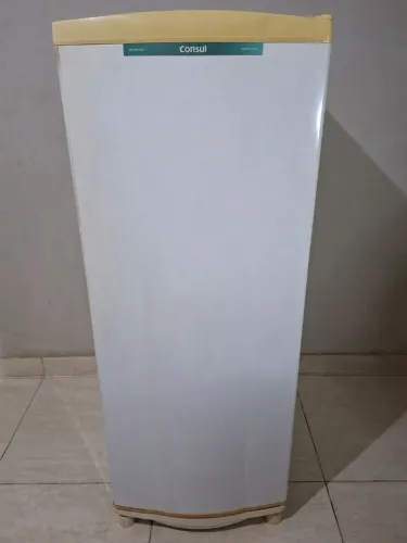 Geladeira Consul 275 Litros 220V - Degelo Seco, em perfeito estado!