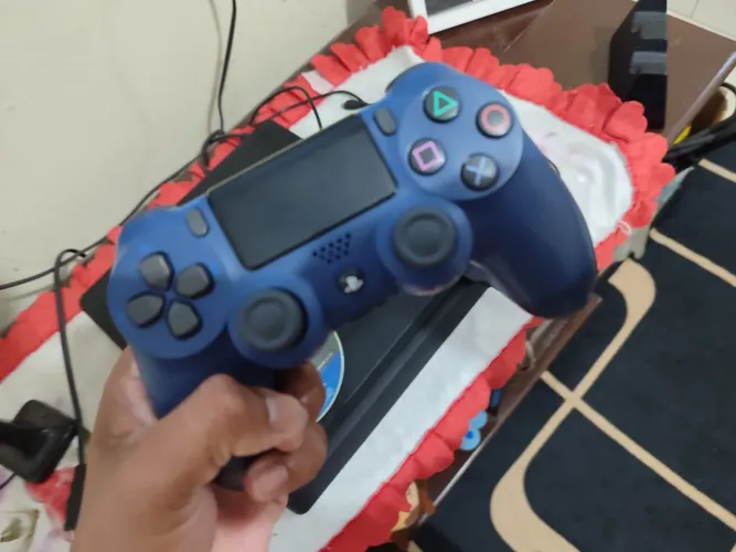 PS4 Slim