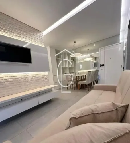 Lindo apartamento reformado e mobiliado no Espinheiro