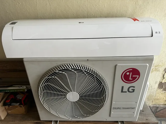 Ar condicionado LG Dual Inverter 22.000 BTUS