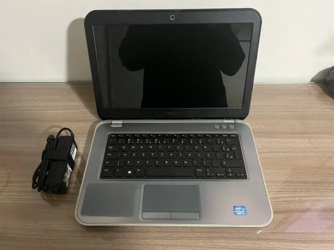 Notebook Dell Inspiron 14z P35G i3 - 4GB RAM - Com Carregador Original