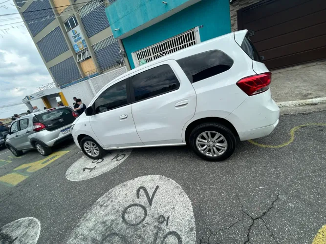 Chevrolet Spin LS 1.8 8V Econo.flex 5P Mec. 2020