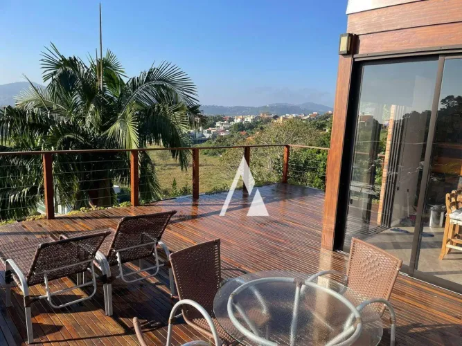 Casa com 3 dormitórios à venda, 227 m² por R$ 3.200.000,00 - Morrinhos - Garopaba/SC