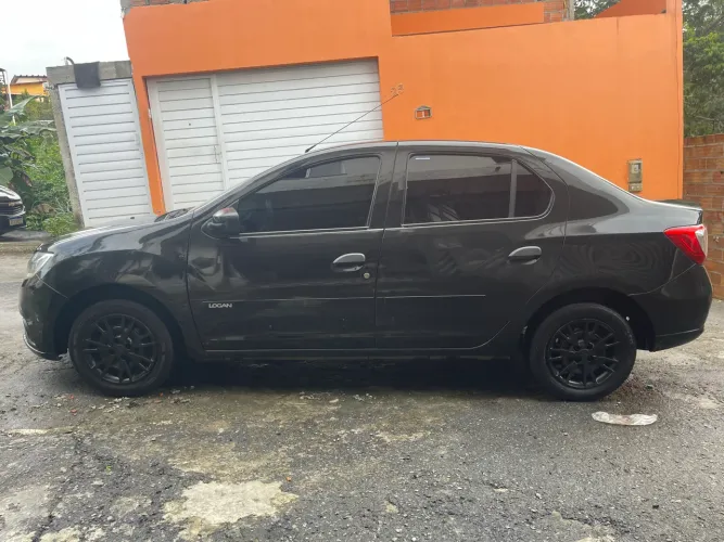 Renault Logan Life Flex 1.0 12V 4P Mec. 2020