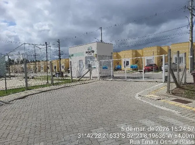 Imóvel com excelente localização Casa no Tres Vendas, Pelotas - RS, Nº 801, 2 quartos, 10