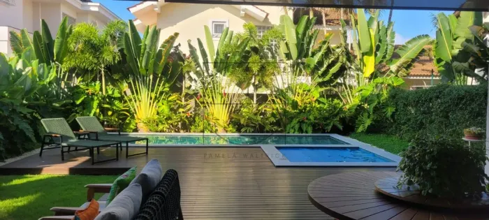 Casa luxuosa à venda em Jurerê, Florianópolis