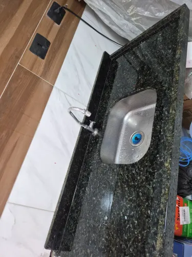 VENDO PIA DE MÁRMORE