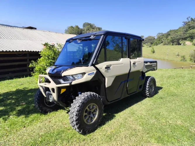 UTV Can Am Defender Limited 2024