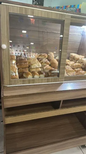 Expositor de pães 