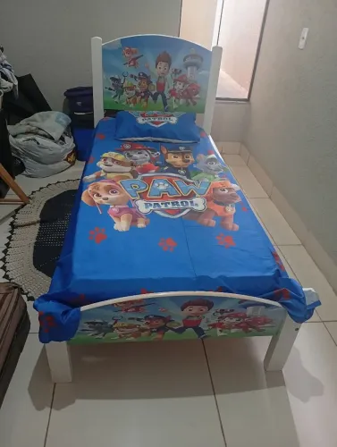 Vendo uma cama tema patrulha canina
